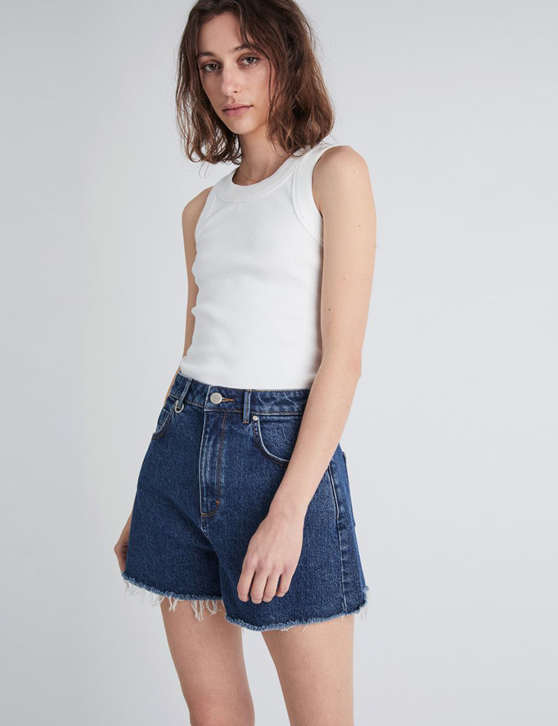 neuw lola short