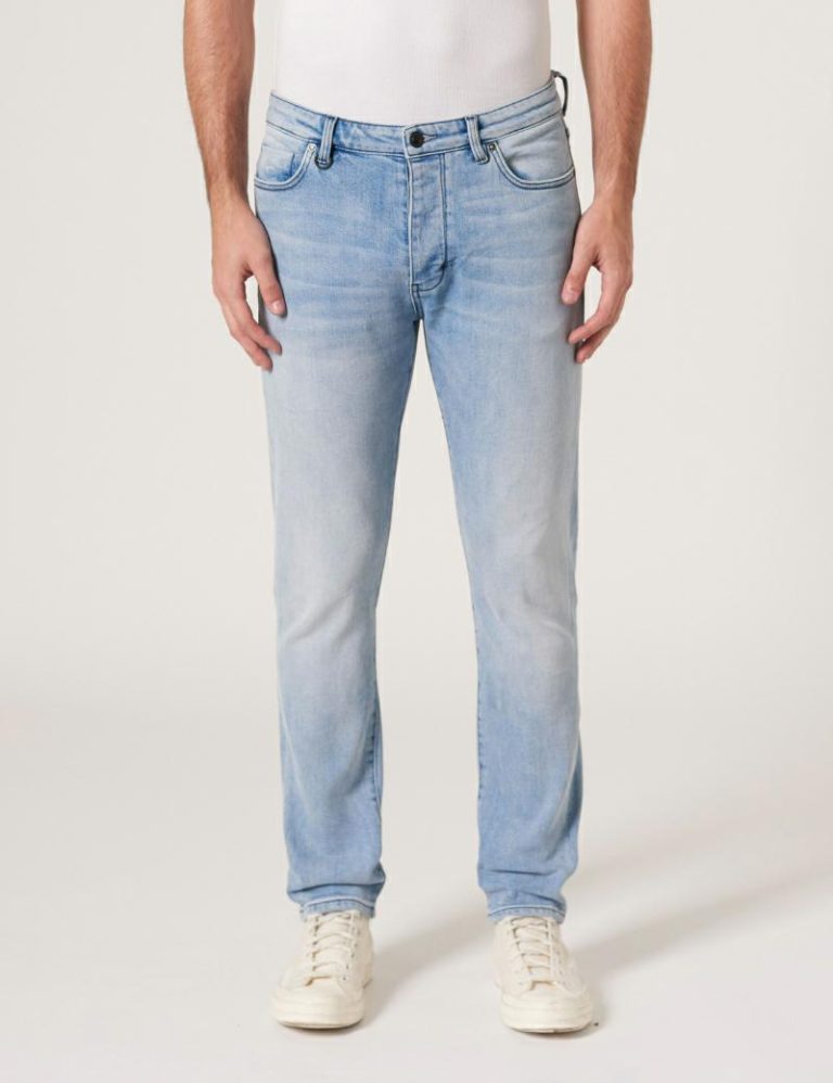 Neuw Ray Tapered Supersonic Denim and Cloth