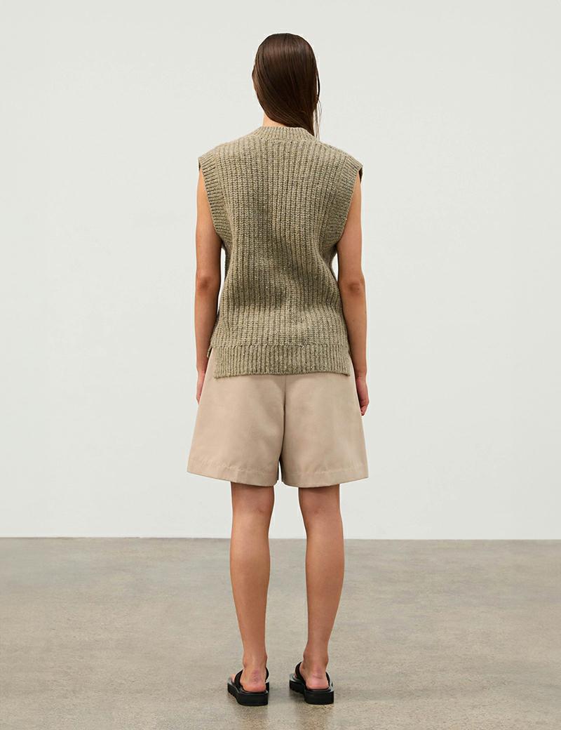 Zulu & Zephyr Olive Marino Wool Kn Vest