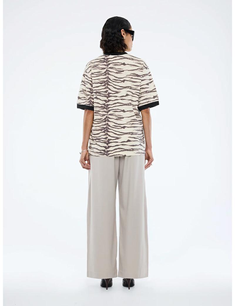 Ena Pelly Tiger Ena Team Tee