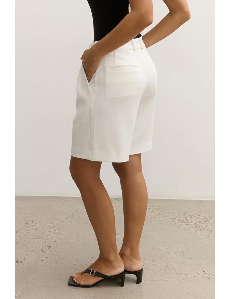 Bayse Brand Nico Short Ivory