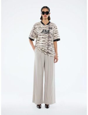 Ena Pelly Tiger Ena Team Tee