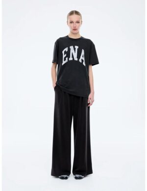 Ena Pelly Jessie Os Tee Logo Blk
