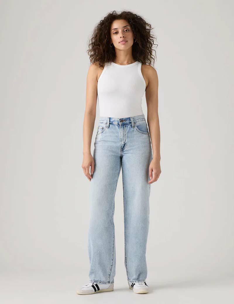 Levis Baggy Dad Fan Flare