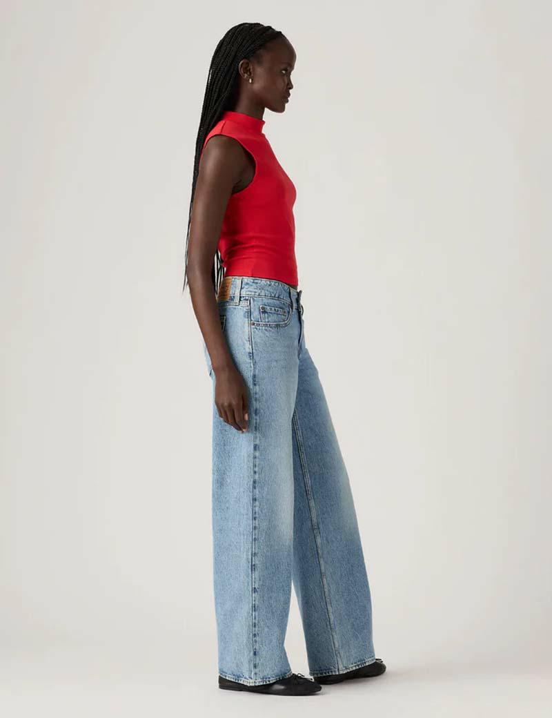 Levis Superlow Loose Twisted V